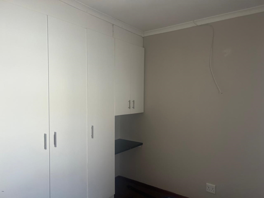 To Let 3 Bedroom Property for Rent in Haven Hills Eastern Cape